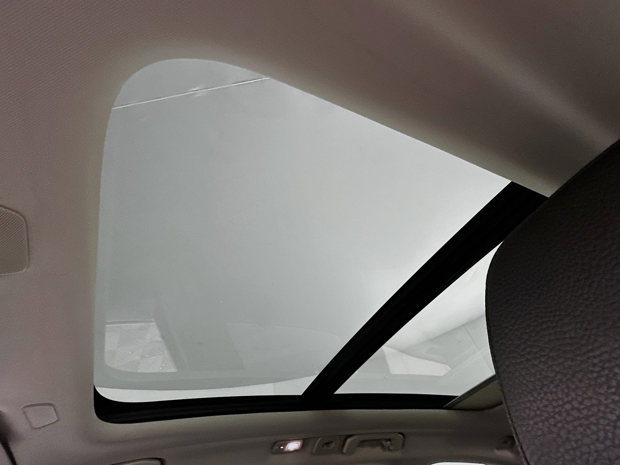 Used 2024 Volvo XC60 B5 Plus image 25