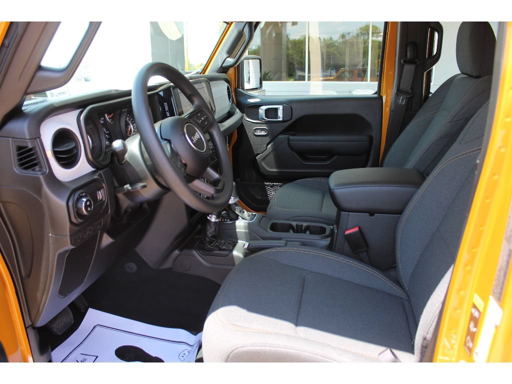 New 2026 Jeep Gladiator Sport AWD/4WD image 8