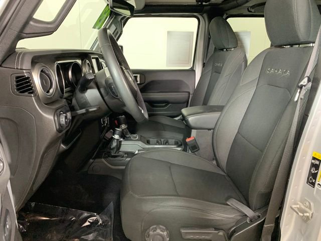 Used 2023 Jeep Wrangler Sahara image 14