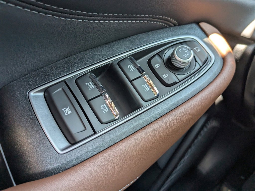 New 2025 Subaru Outback Touring XT image 23