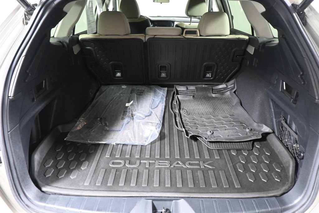 Used 2020 Subaru Outback Premium AWD/4WD image 35