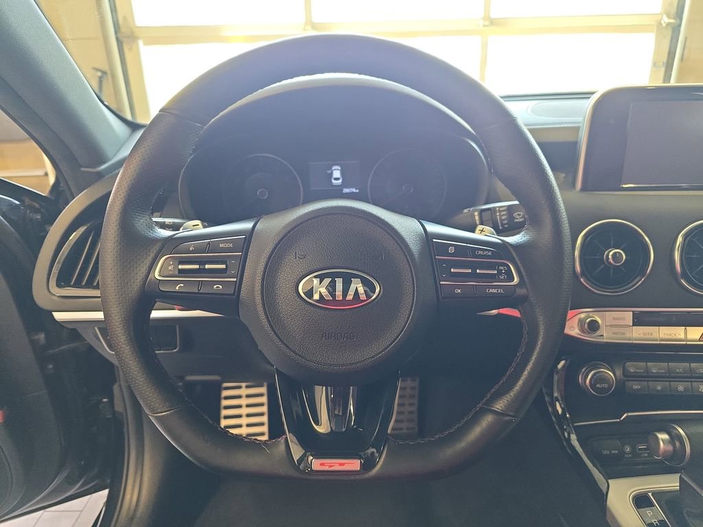 Used 2021 Kia Stinger GT image 18