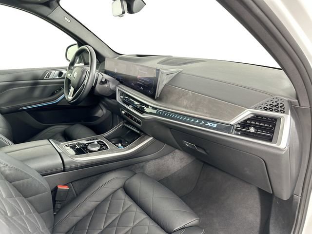 Used 2025 BMW X5 xDrive40i image 31