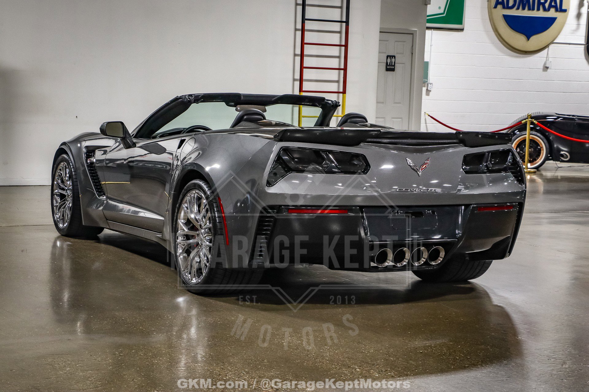 Used 2015 Chevrolet Corvette Z06 w/ 3LZ Preferred Equipment Group image 22