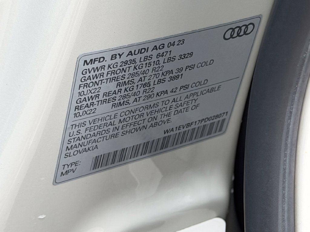 Used 2023 Audi Q8 Premium Plus w/ Premium Plus Package AWD/4WD image 29