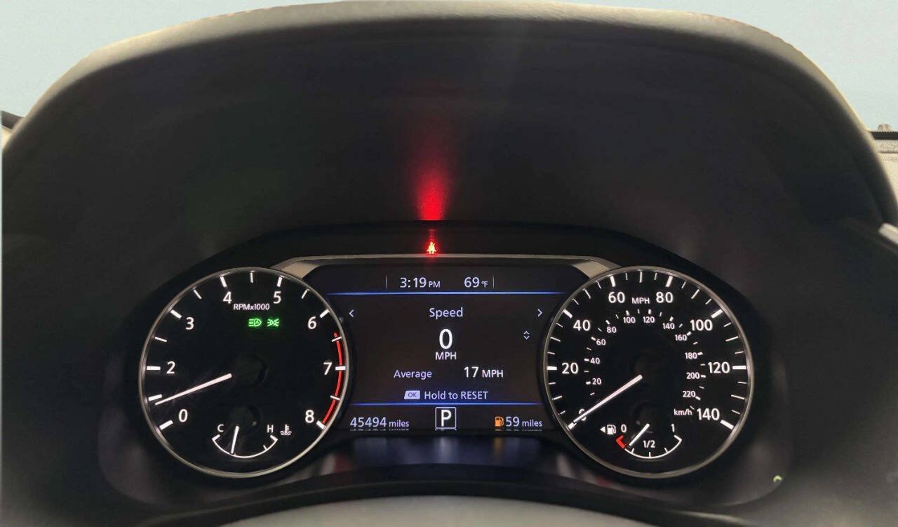 Used 2023 Nissan Altima 2.5 SR AWD/4WD image 34