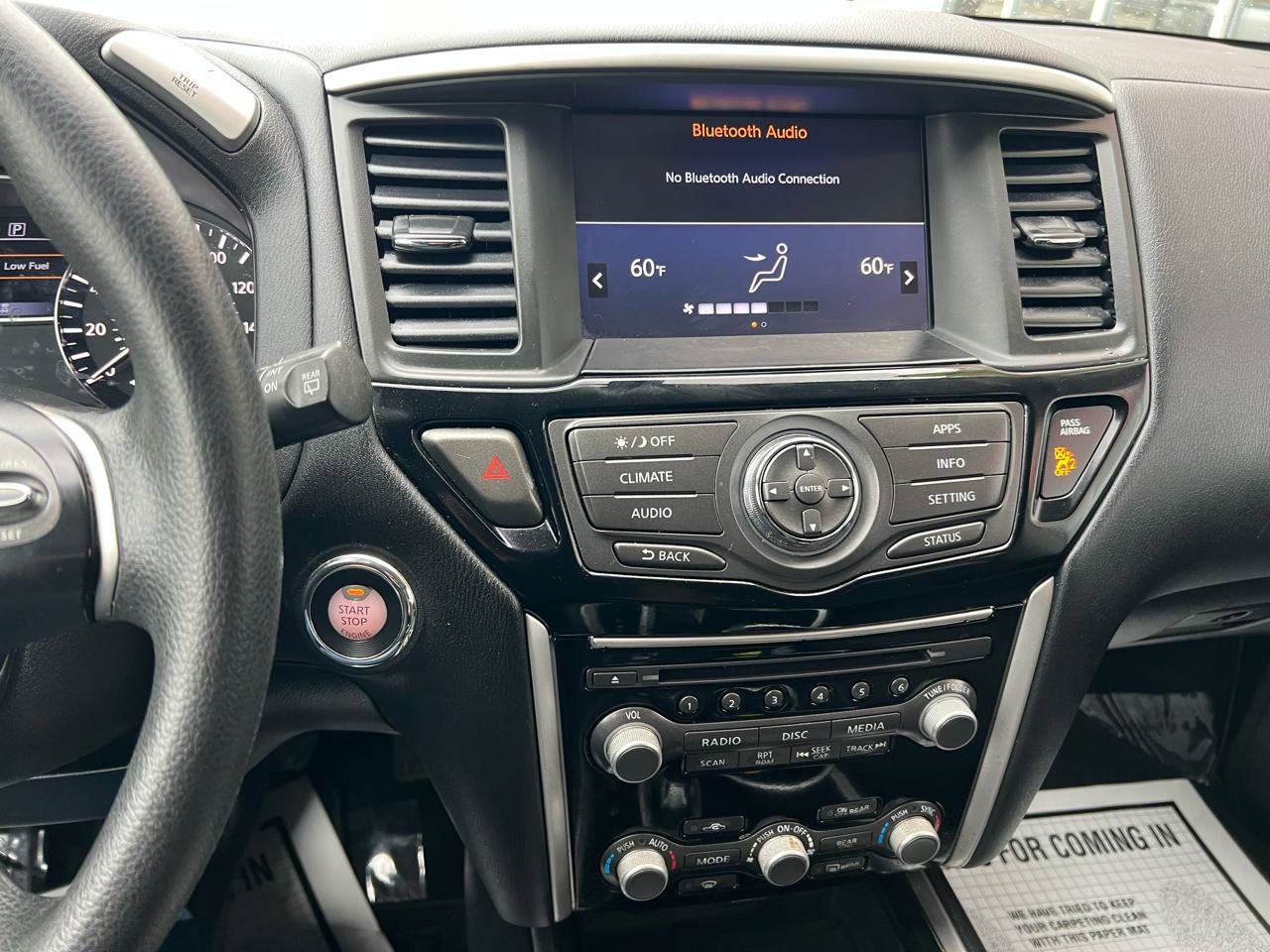 Used 2019 Nissan Pathfinder S image 22