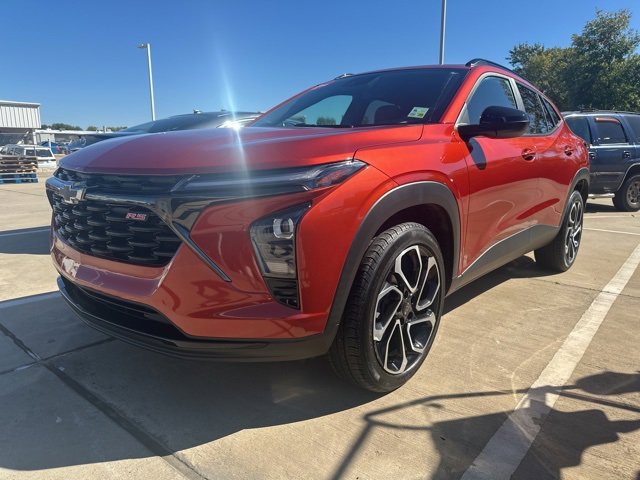 Used 2024 Chevrolet Trax RS w/ Sunroof Package