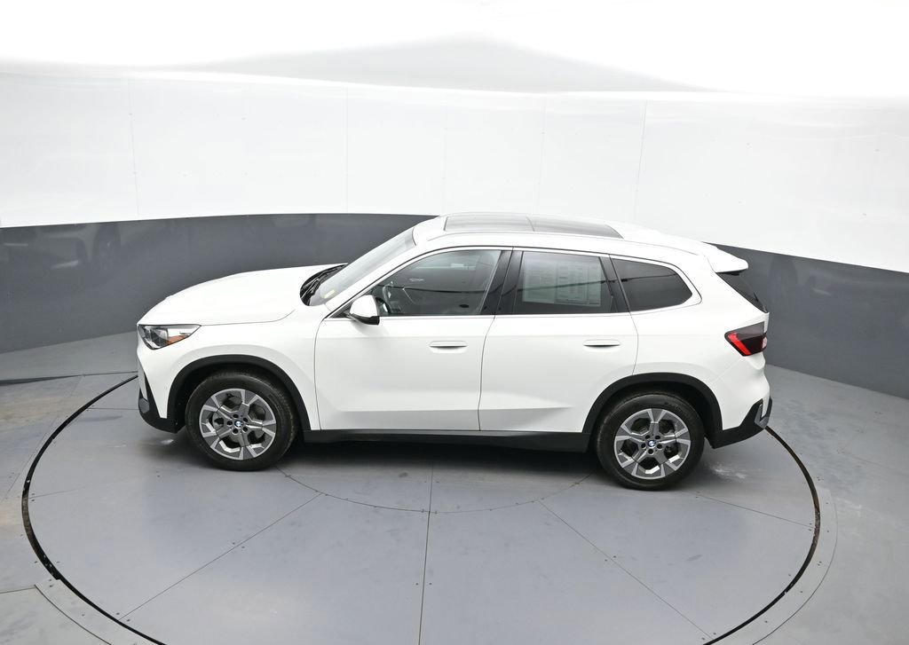 Used 2023 BMW X1 xDrive28i w/ Convenience Package image 43