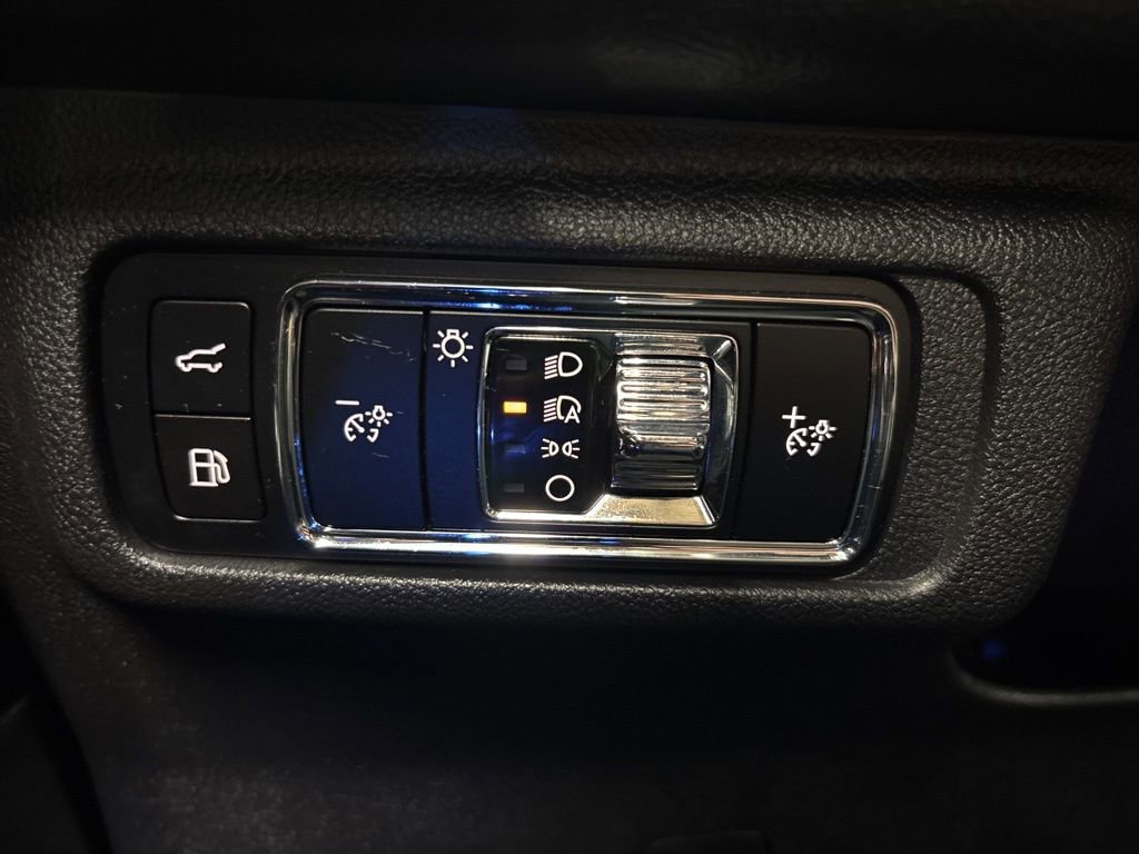 Used 2024 Lincoln Corsair Grand Touring w/ Equipment Group 301A image 28