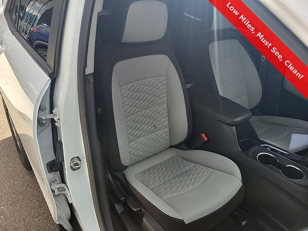 Used 2020 Chevrolet Equinox LS w/ LS Convenience Package image 38