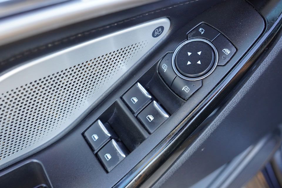 Certified 2022 Ford Explorer Platinum w/ Equipment Group 601A image 26