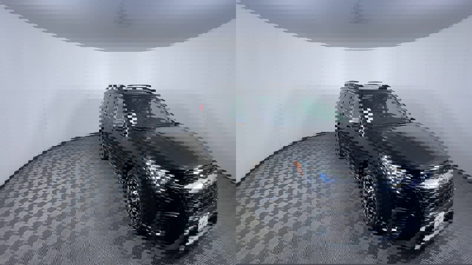 Used 2023 Subaru Ascent Limited w/ Technology Package image 2