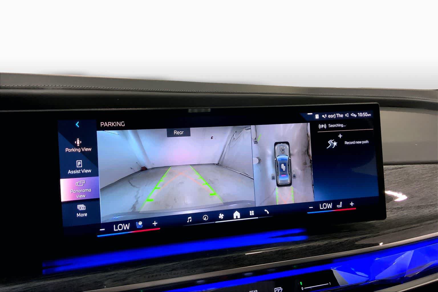 Certified 2023 BMW 760i xDrive AWD/4WD image 26