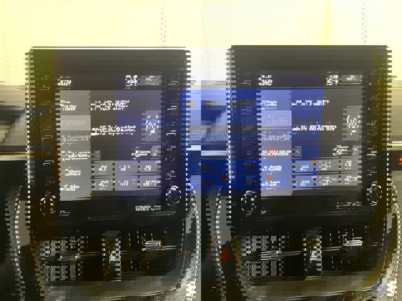 Used 2022 Toyota Corolla XSE image 18