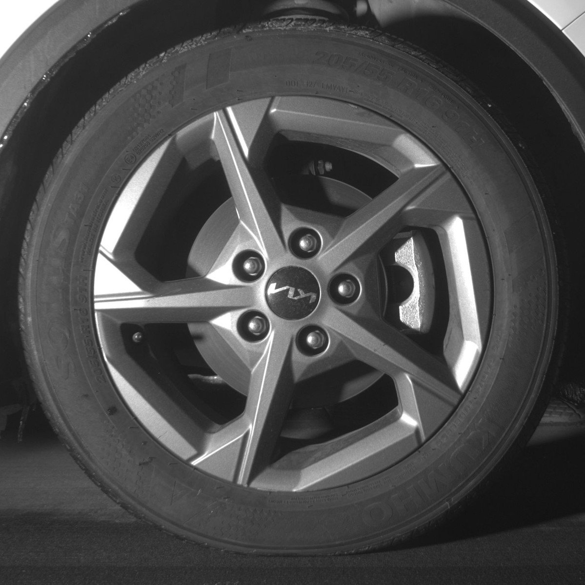 Used 2025 Nissan Sentra SV image 13