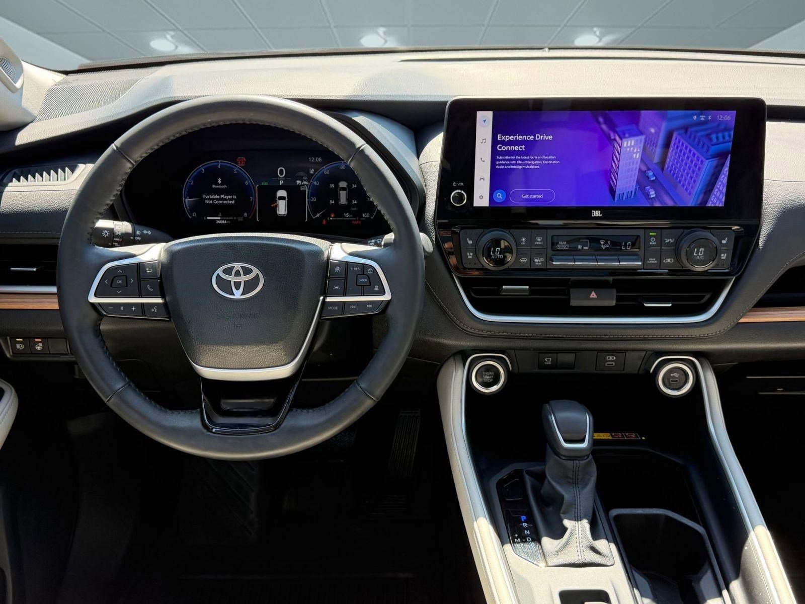 Used 2025 Toyota Grand Highlander Limited image 30