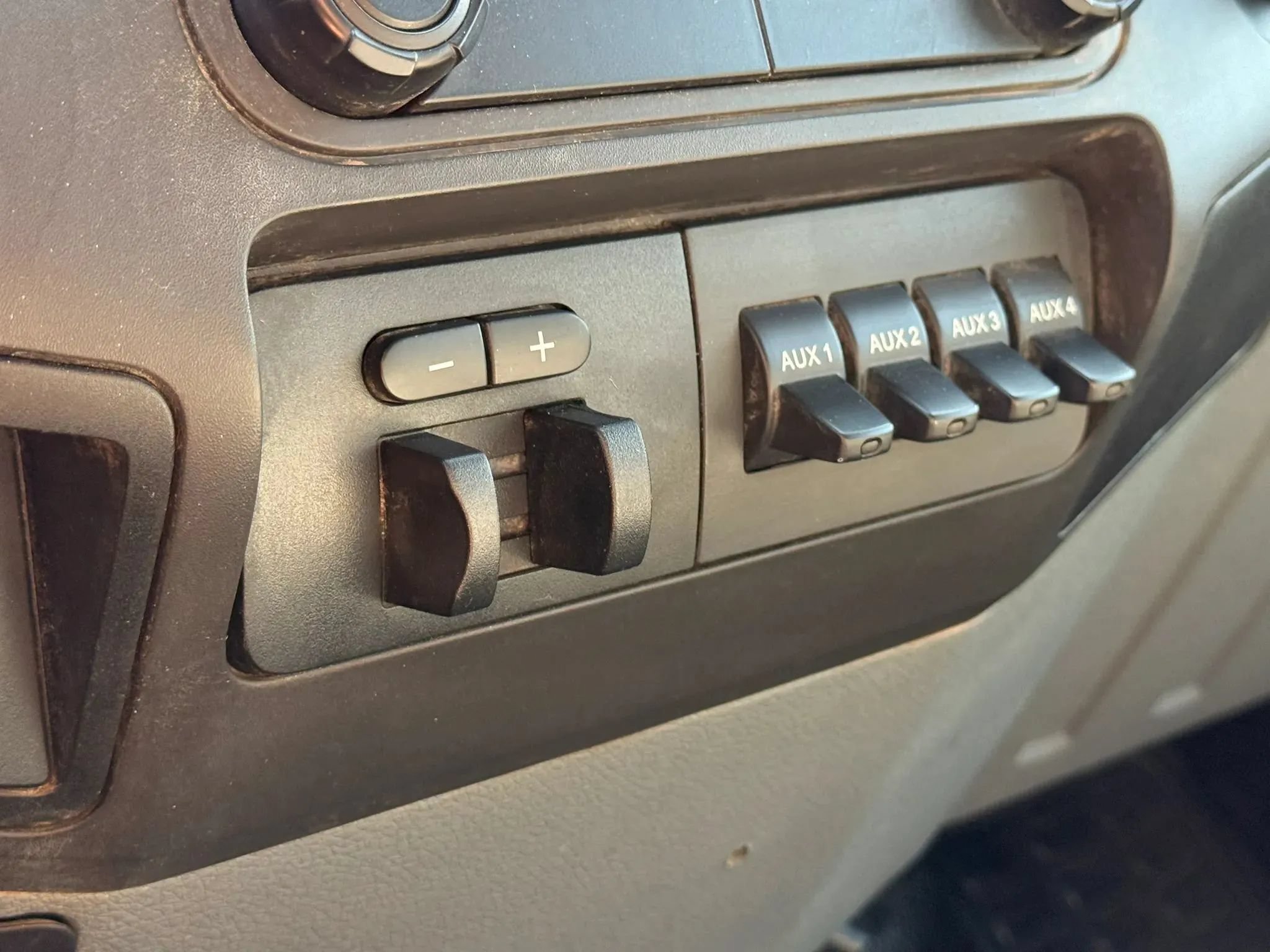 Used 2014 Ford F350 XL w/ Power Equipment Group AWD/4WD image 28