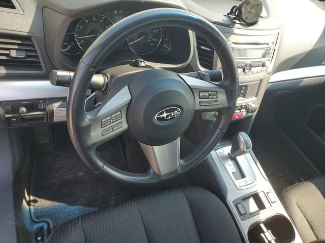Used 2011 Subaru Legacy 2.5i Premium w/ All-Weather Pkg AWD/4WD image 11