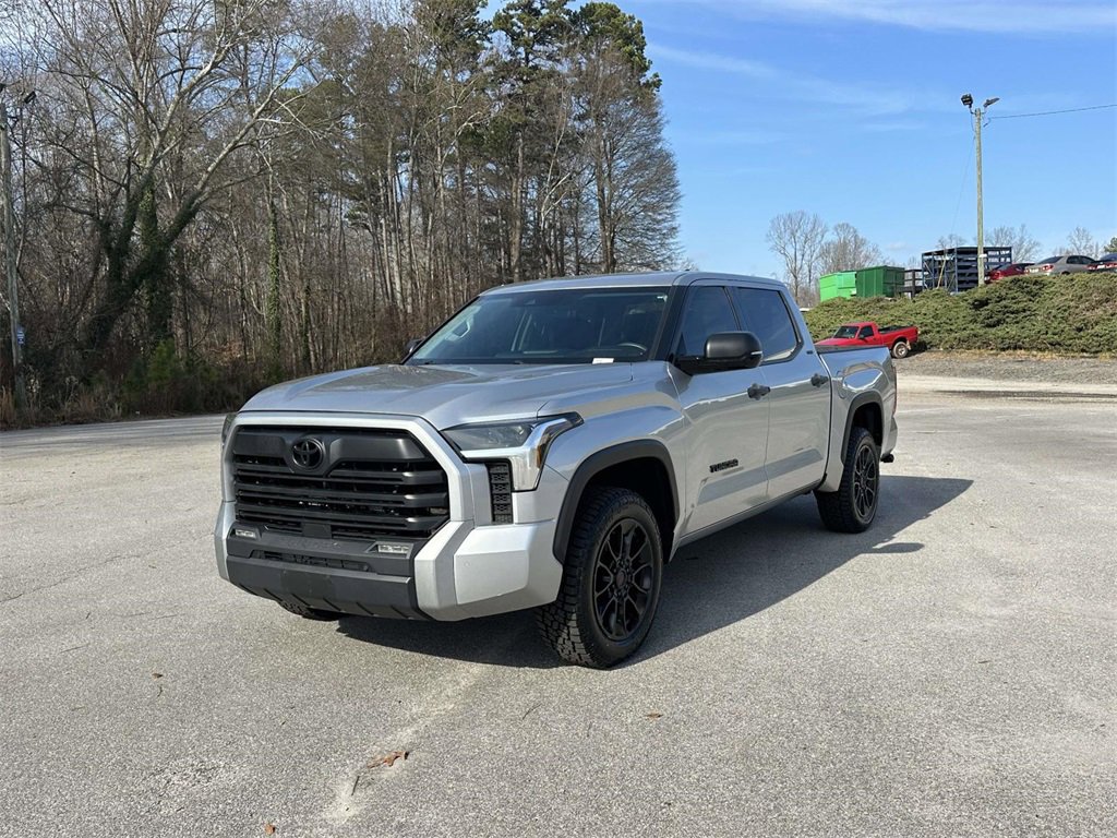 Used 2022 Toyota Tundra SR5 image 3