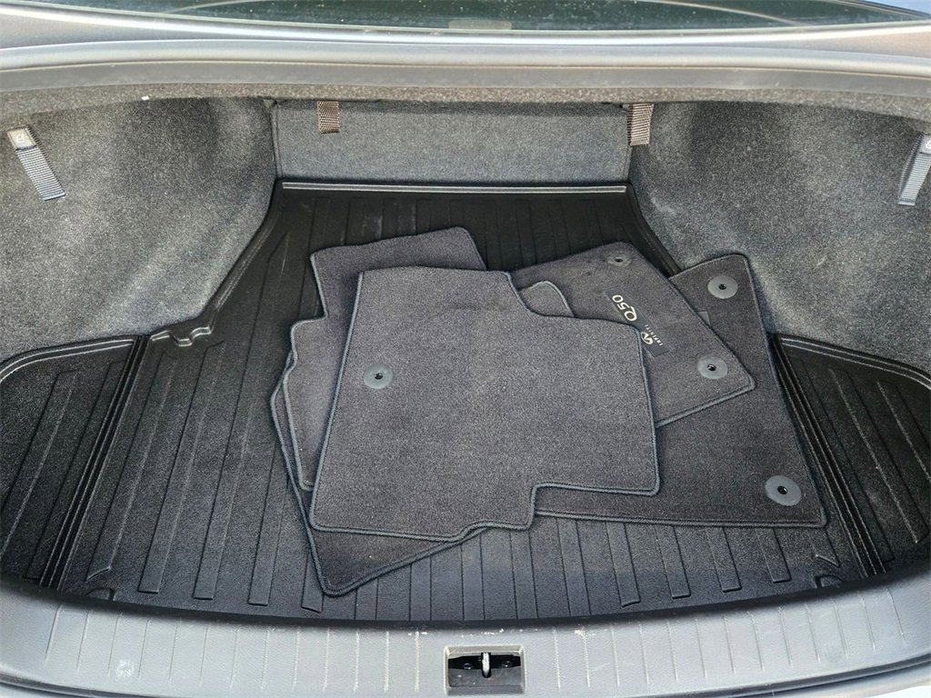 Used 2022 INFINITI Q50 Luxe w/ Cargo Package image 9