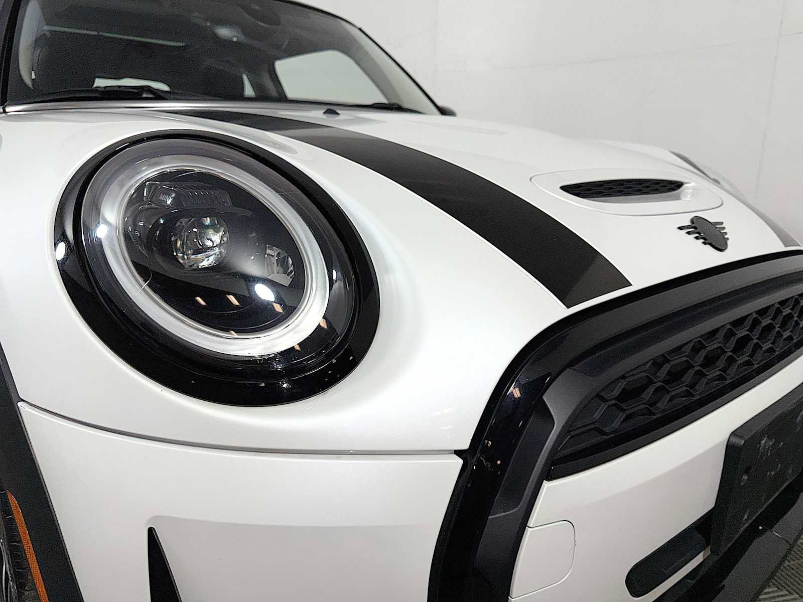 Certified 2024 MINI Cooper S FWD image 24