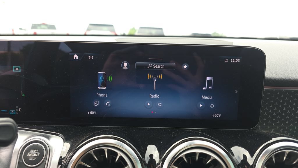 Used 2024 Mercedes-Benz GLB 250 image 19