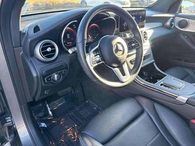 Used 2021 Mercedes-Benz GLC 300 image 25