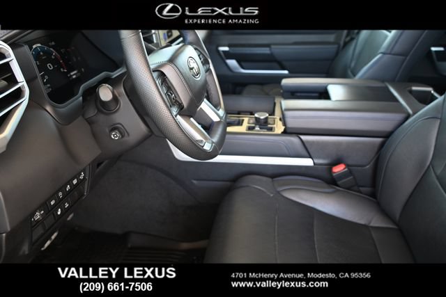 Used 2025 Toyota Tundra Platinum w/ TRD Off-Road Package AWD/4WD image 14