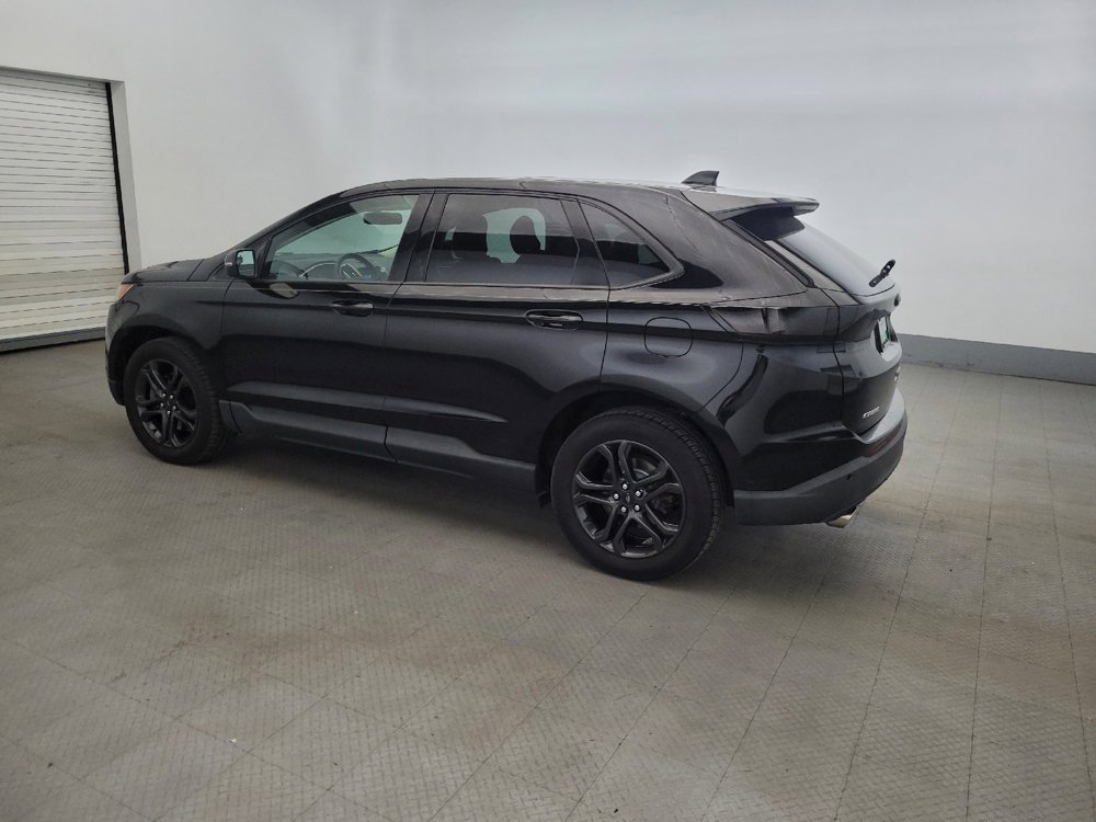 Used 2018 Ford Edge SEL w/ Equipment Group 201A AWD/4WD image 3