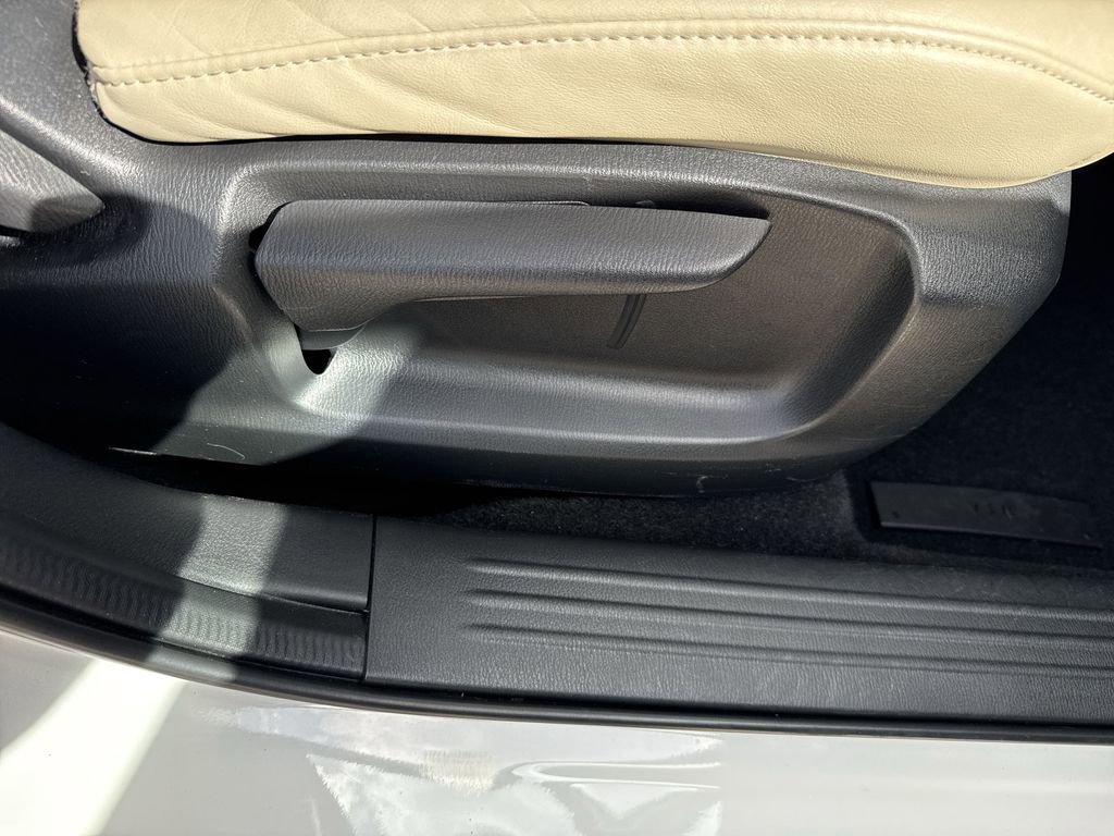 Used 2020 MAZDA CX-5 Touring image 45