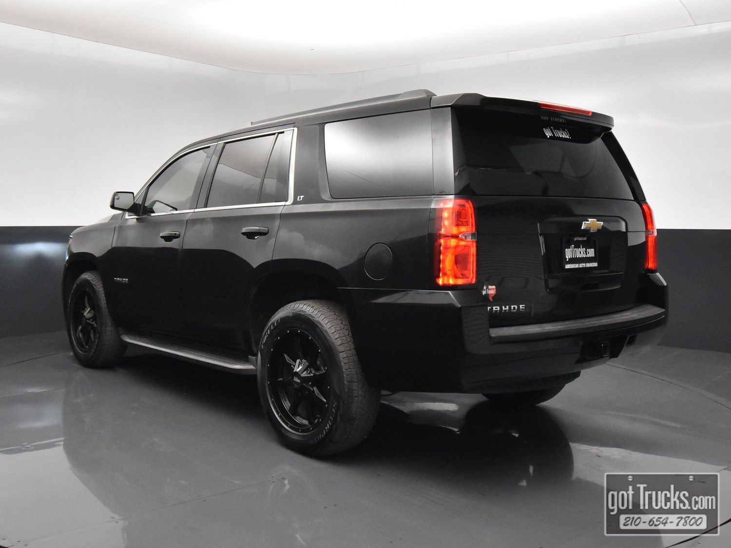 Used 2017 Chevrolet Tahoe LT AWD/4WD image 5