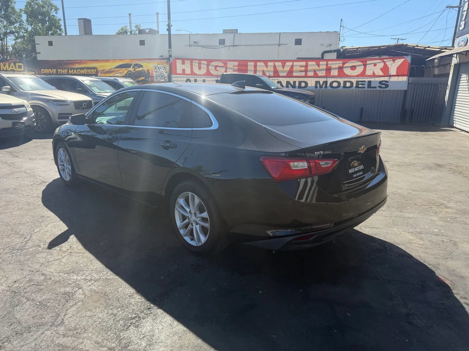 Used 2016 Chevrolet Malibu LT FWD image 4