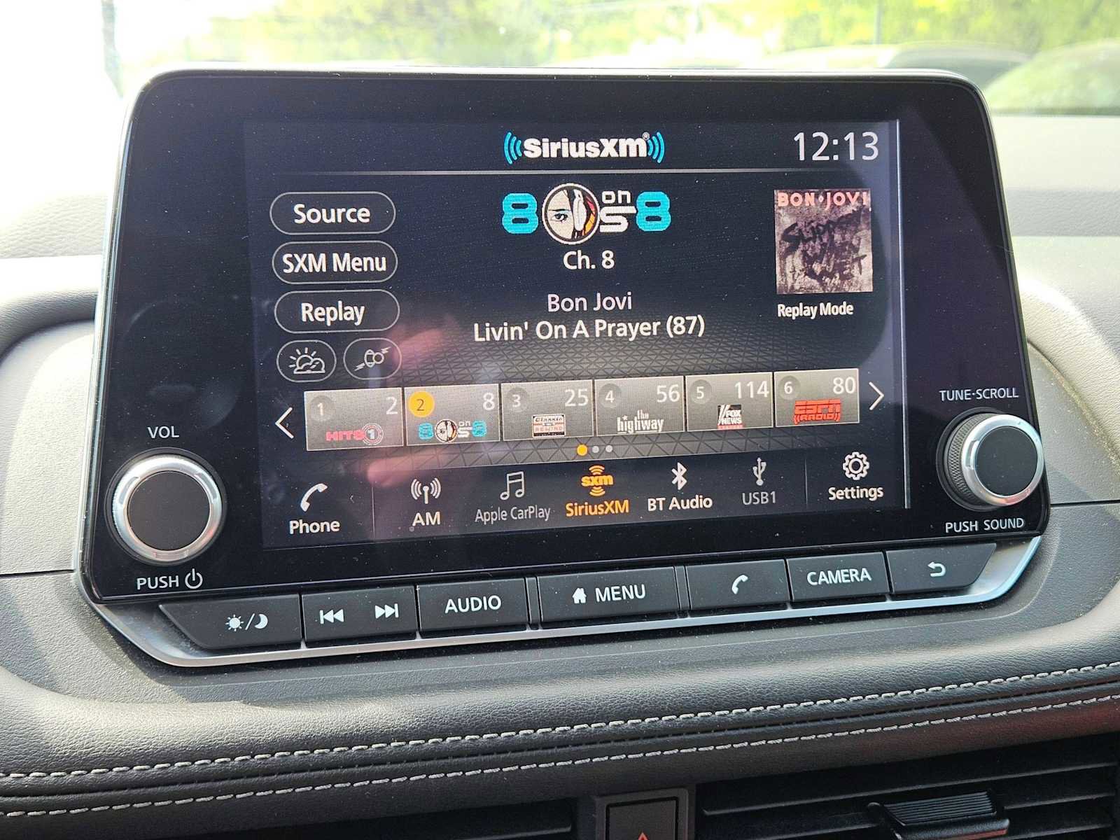 Used 2024 Nissan Rogue S image 25