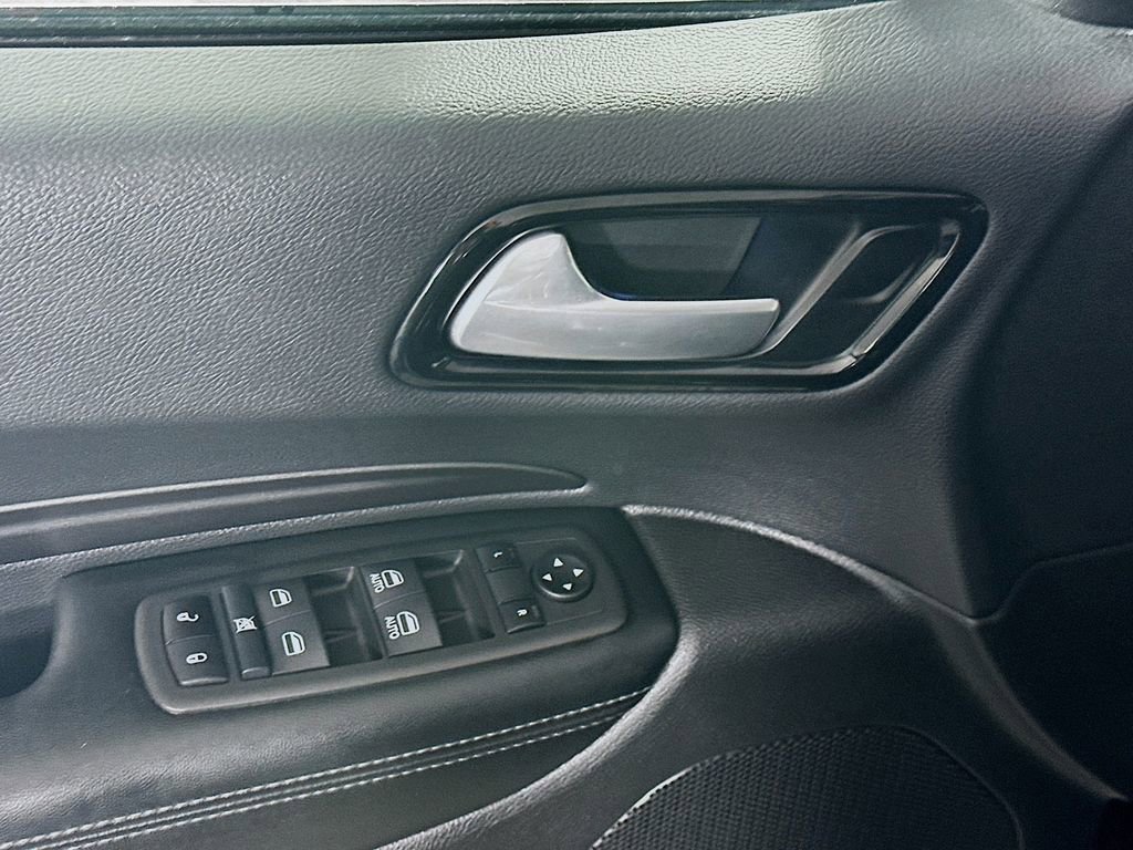 Used 2023 Dodge Durango SXT Launch Edition image 24