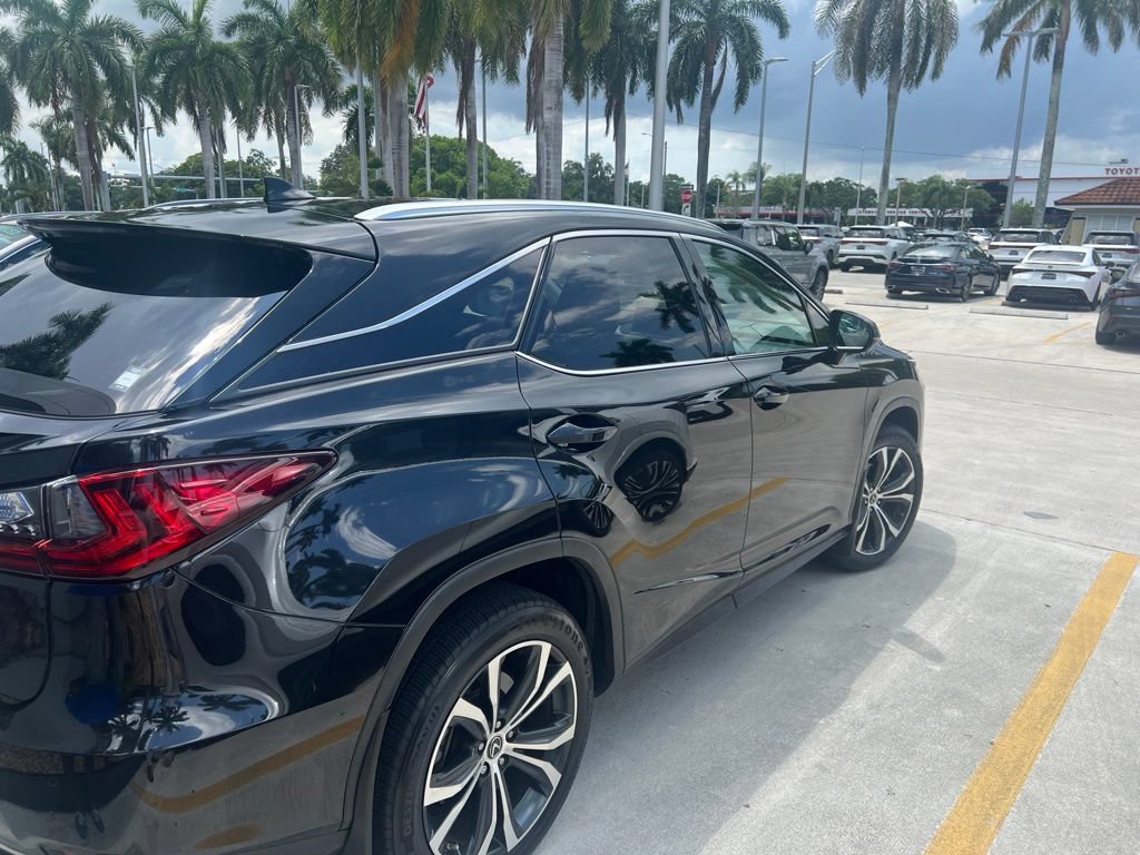 Certified 2022 Lexus RX 350 FWD w/ Premium Package image 7