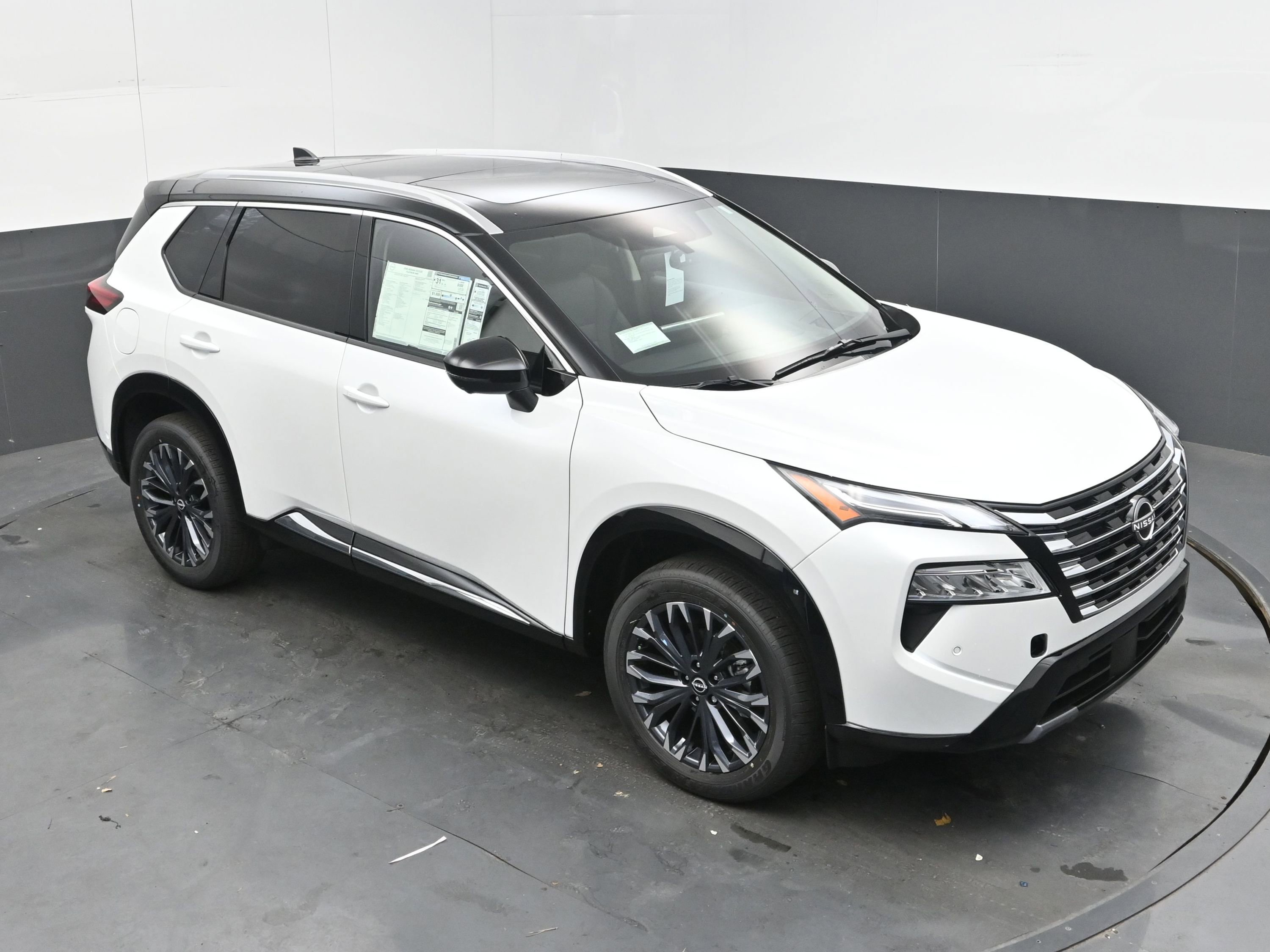 New 2026 Nissan Rogue Platinum w/ Platinum Premium Package image 32