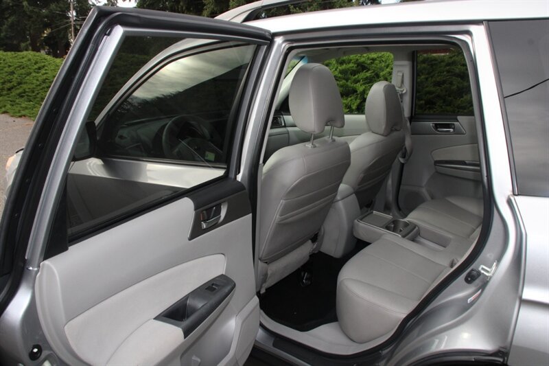 Used 2011 Subaru Forester 2.5X Limited AWD/4WD image 16