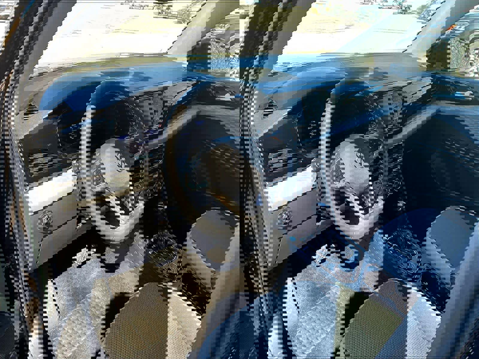 Used 2023 Volkswagen Taos S AWD/4WD image 8