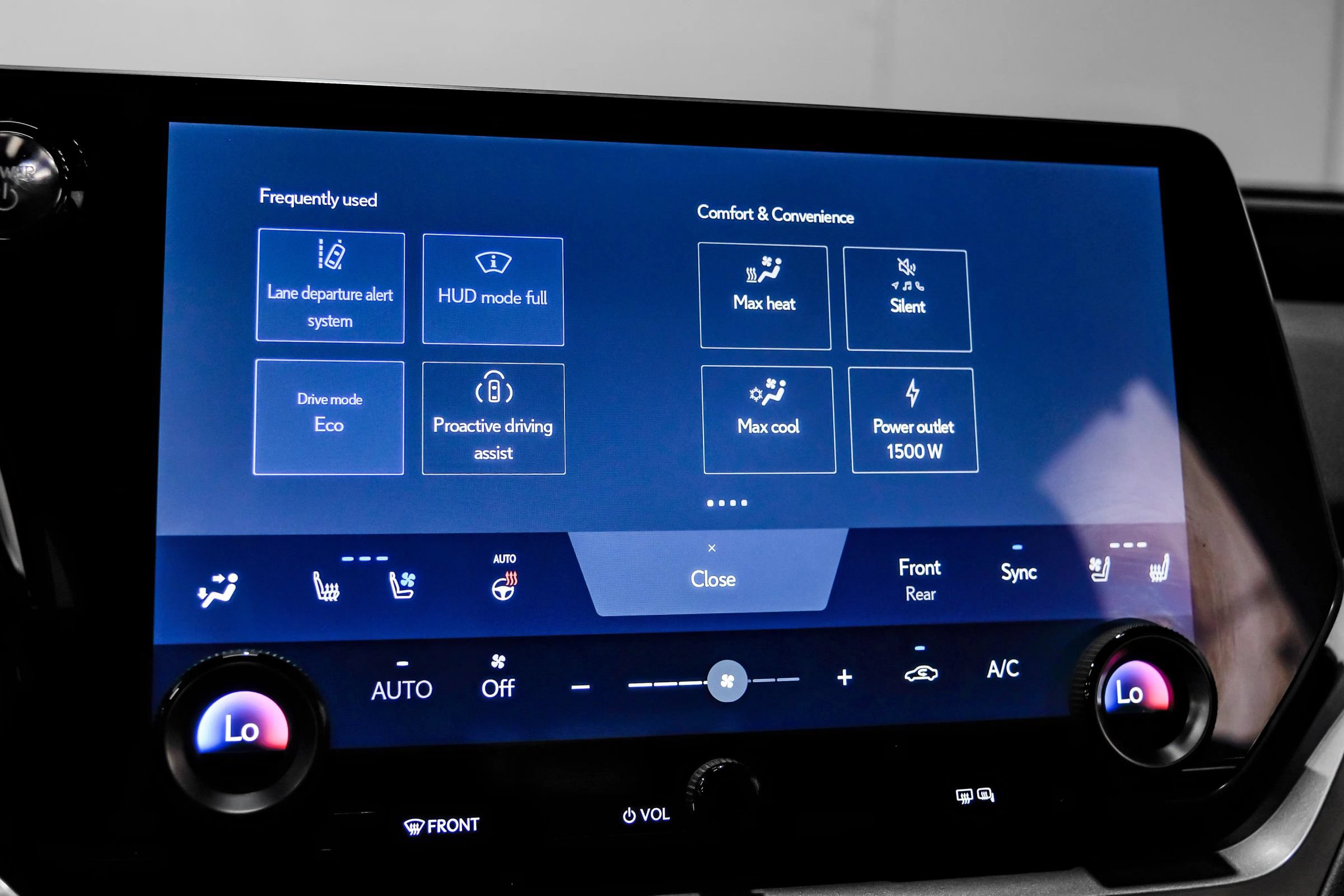 Used 2024 Lexus TX 550h AWD Plug-In Hybrid w/ Technology Package image 38