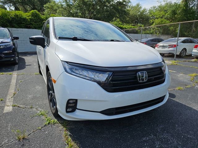 Used 2024 Honda Odyssey Sport image 4