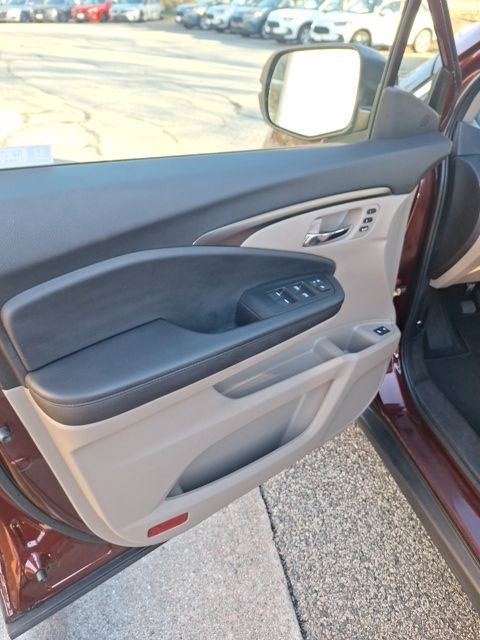 Used 2022 Honda Pilot Special Edition image 8