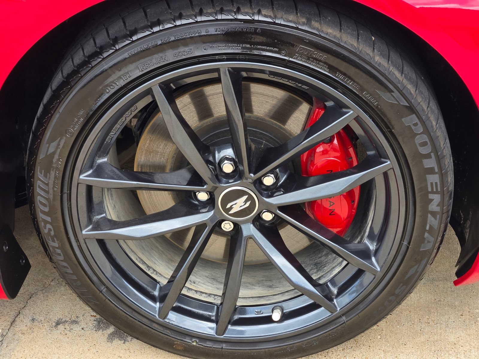 Used 2026 Nissan Z Performance w/ Floor Mat Package RWD image 7