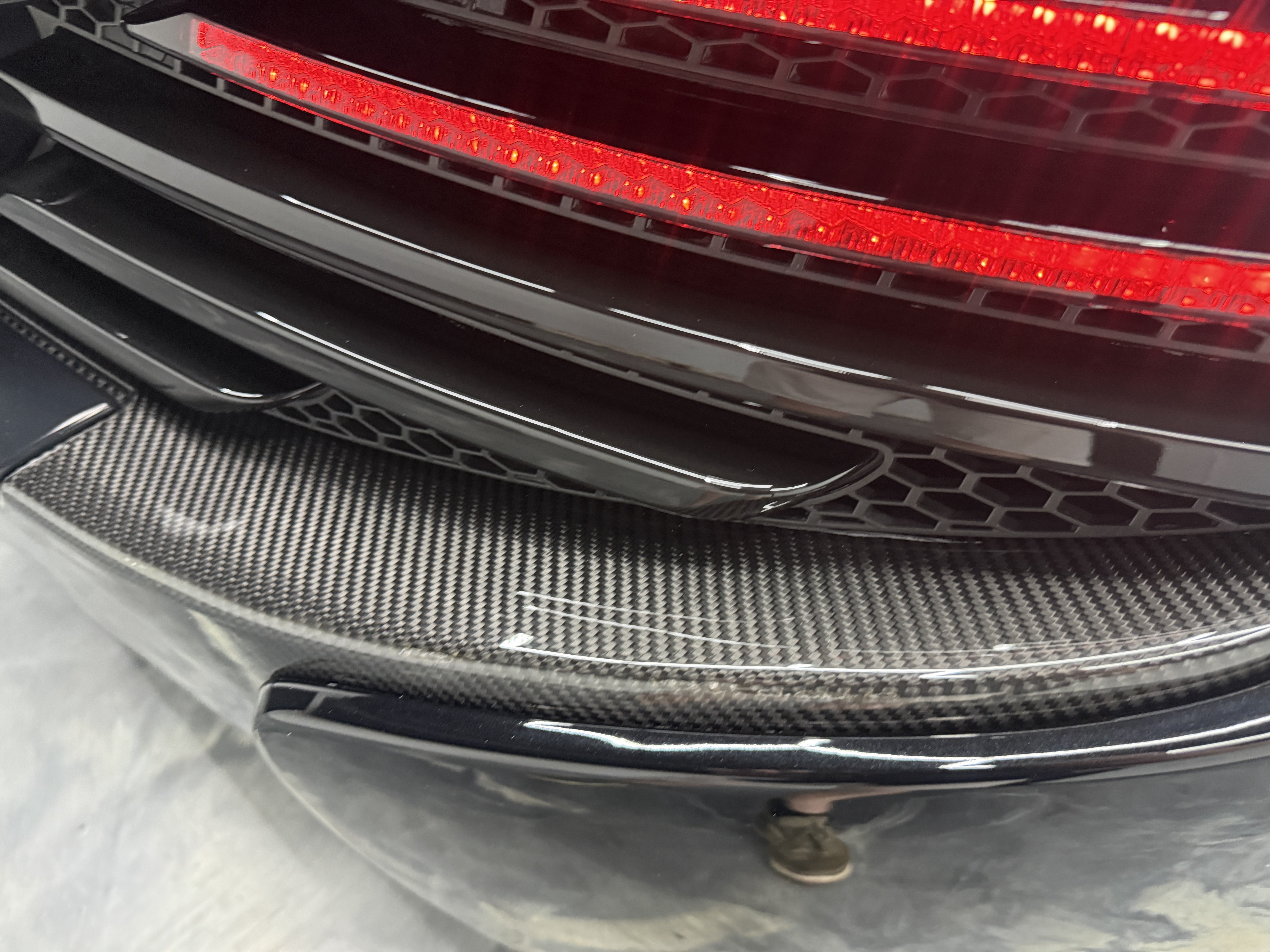 Used 2016 McLaren 650S Spider RWD image 40