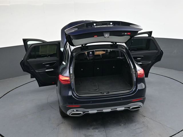 Used 2024 Mercedes-Benz GLC 300 image 38