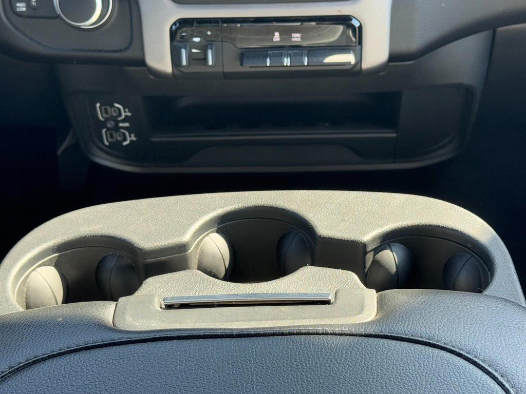 Used 2024 RAM 2500 Big Horn w/ Bed Utility Group image 15