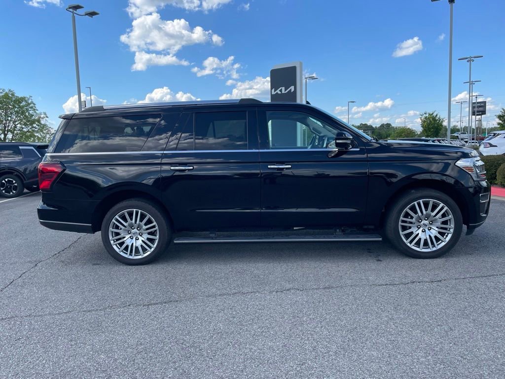 Used 2024 Ford Expedition Max Limited image 9