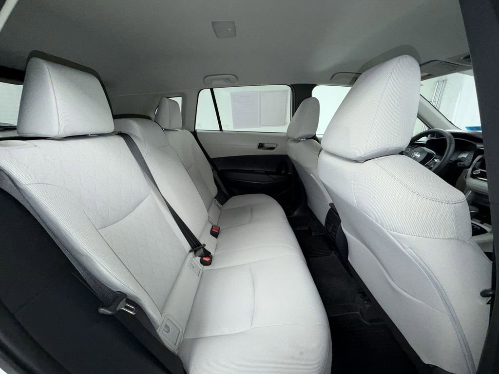 Certified 2024 Toyota Corolla Cross LE image 18