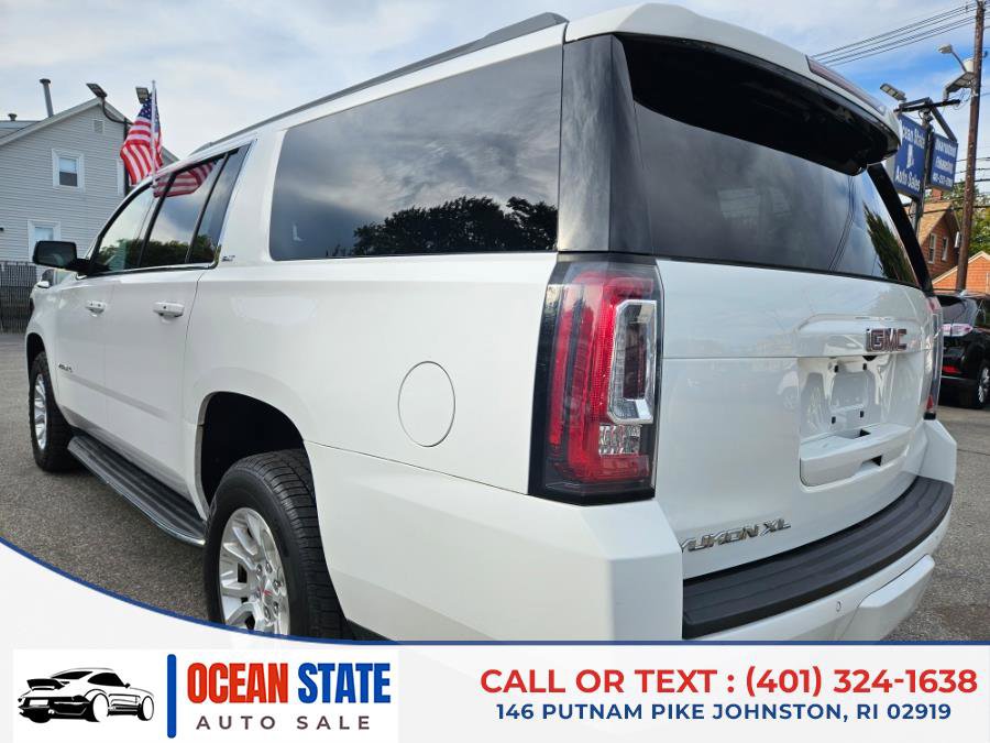 Used 2018 GMC Yukon XL SLT image 3