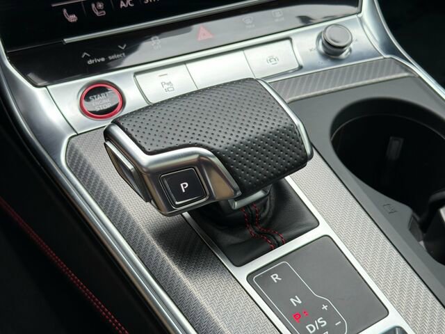 Used 2021 Audi RS 6 image 28